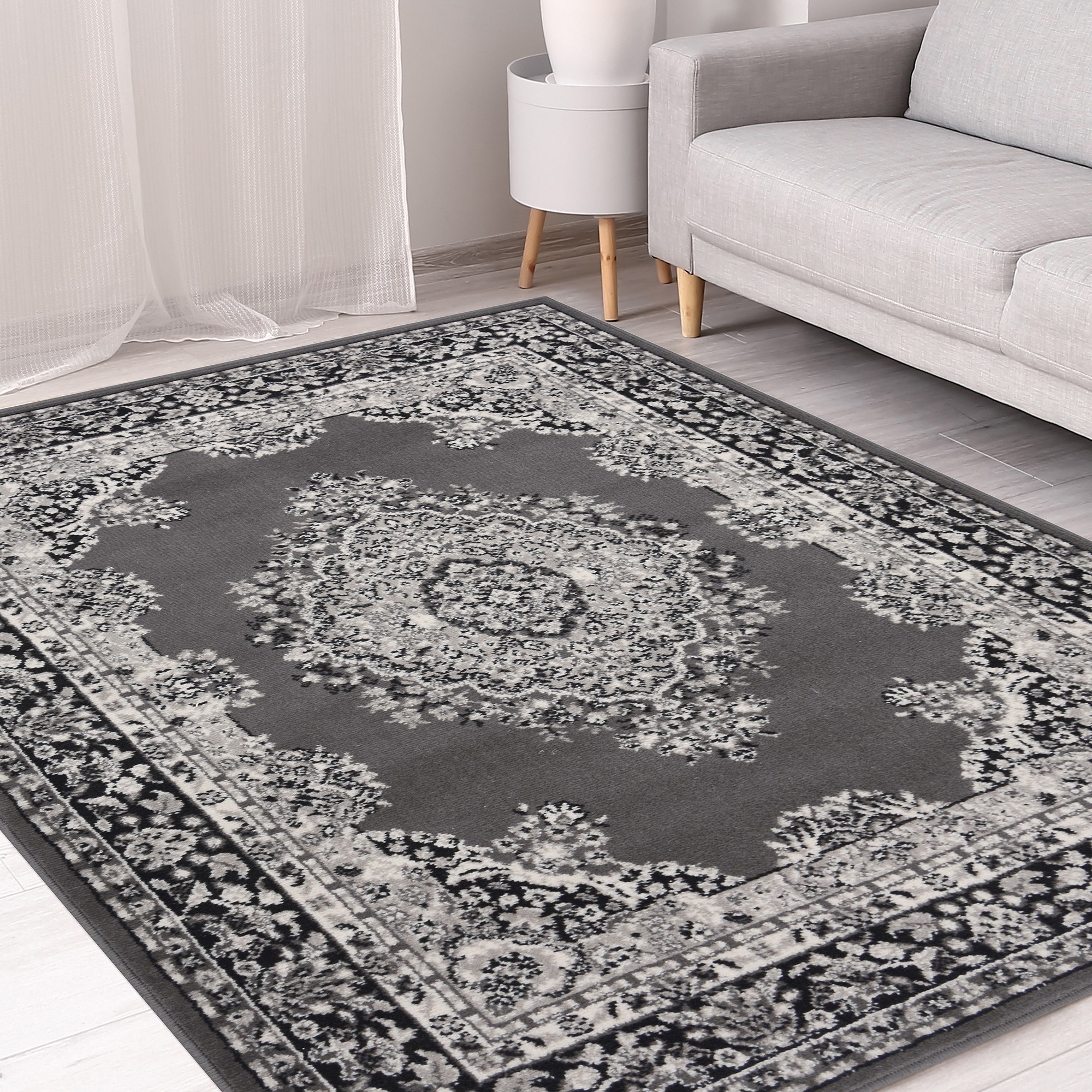 Maestro Traditional Vintage Medallion Rugs In Grey